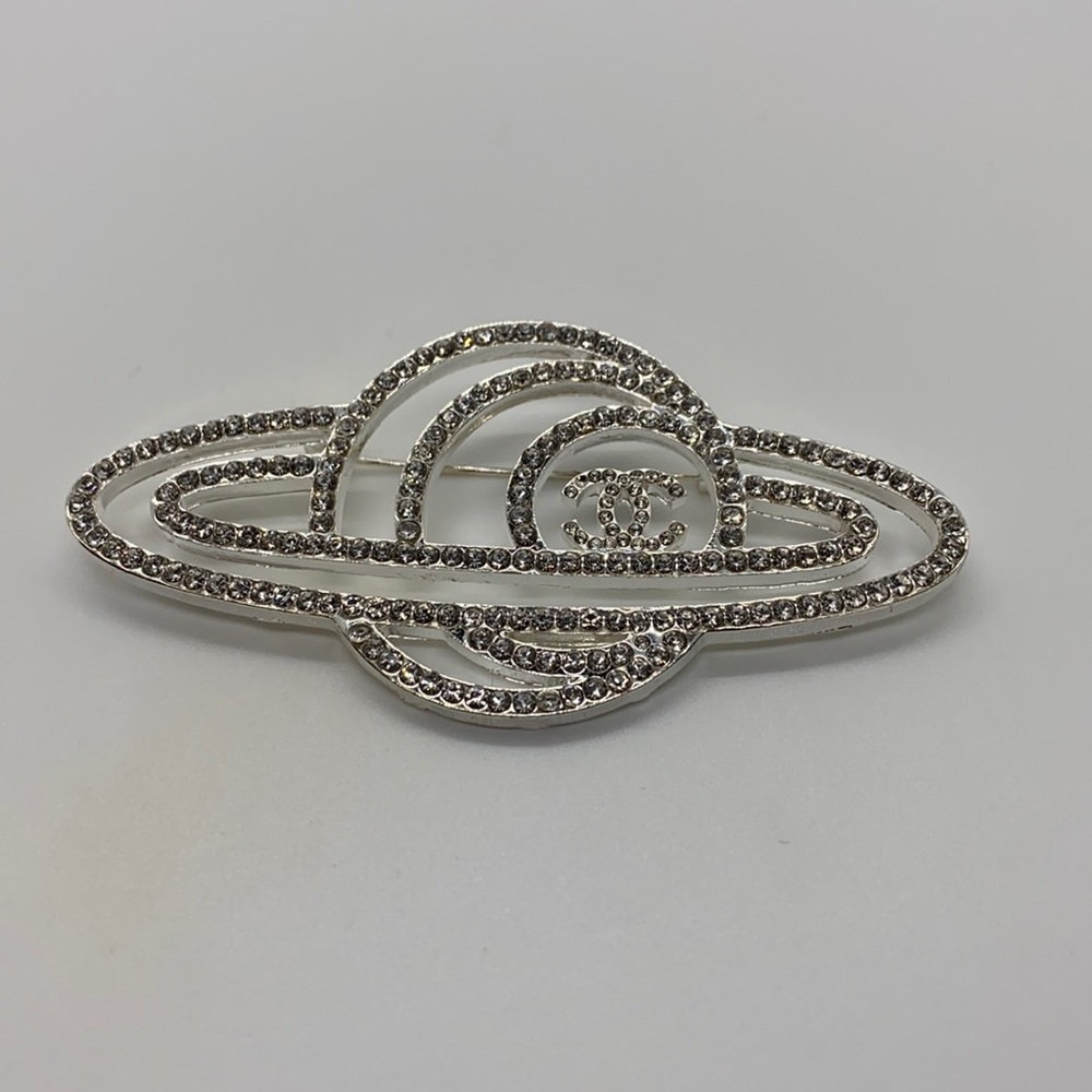 Silver bling brooch